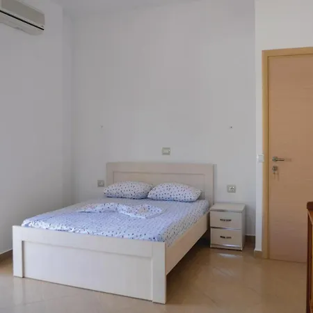 0 Bedroom In Ksamil Apartament *