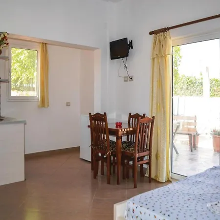 Apartament 0 Bedroom In Ksamil
